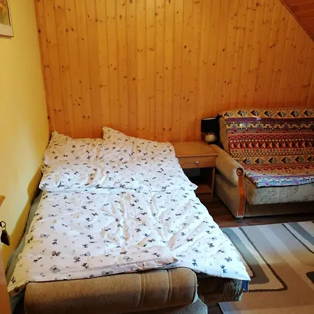 ファームステイ Goralska Czarcia Pod Jalowcem ストリシャバ