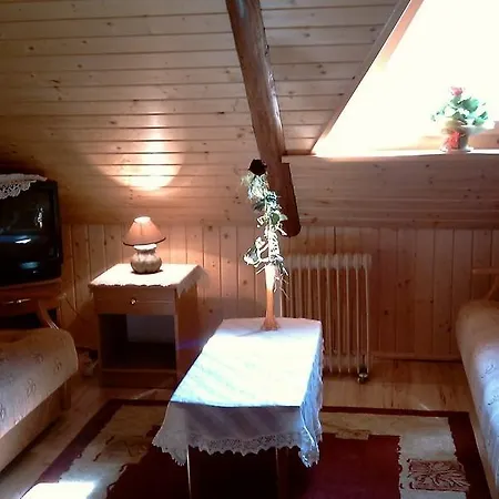 Farmház Goralska Czarcia Pod Jalowcem *