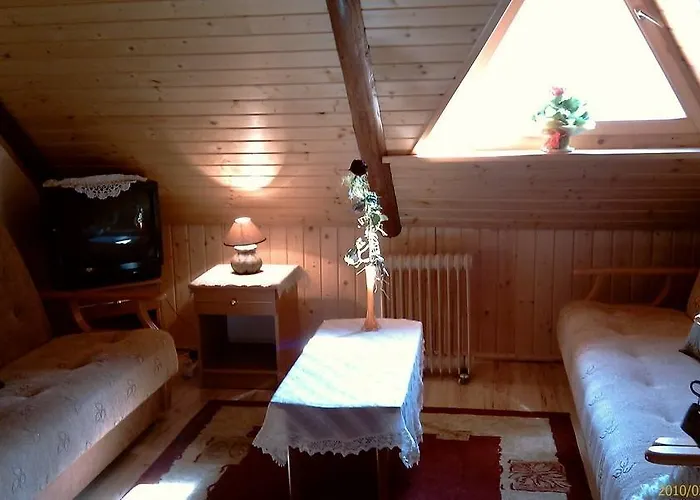 农家乐 Goralska Czarcia Pod Jalowcem *